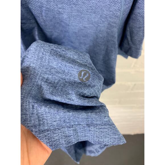 Lululemon Men's Classic Fit Polo Shirt Short Sleeve Solid Blue Size Medium - Picture 4 of 7